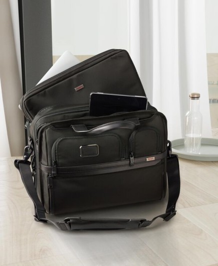 PORTE DOCUMENTS EXTENSIBLE ALPHA 3 NOIR TUMI