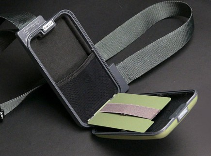 PHONE BAG NOIR ÖGON DESIGN