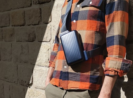 PHONE BAG SILVER ÖGON DESIGN