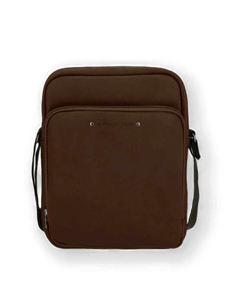 GRANDE SACOCHE PÉLOPS BAROUDEUR COGNAC FOURÉS GRANDE SACOCHE PÉLOPS BAROUDEUR COGNAC FOURÉS